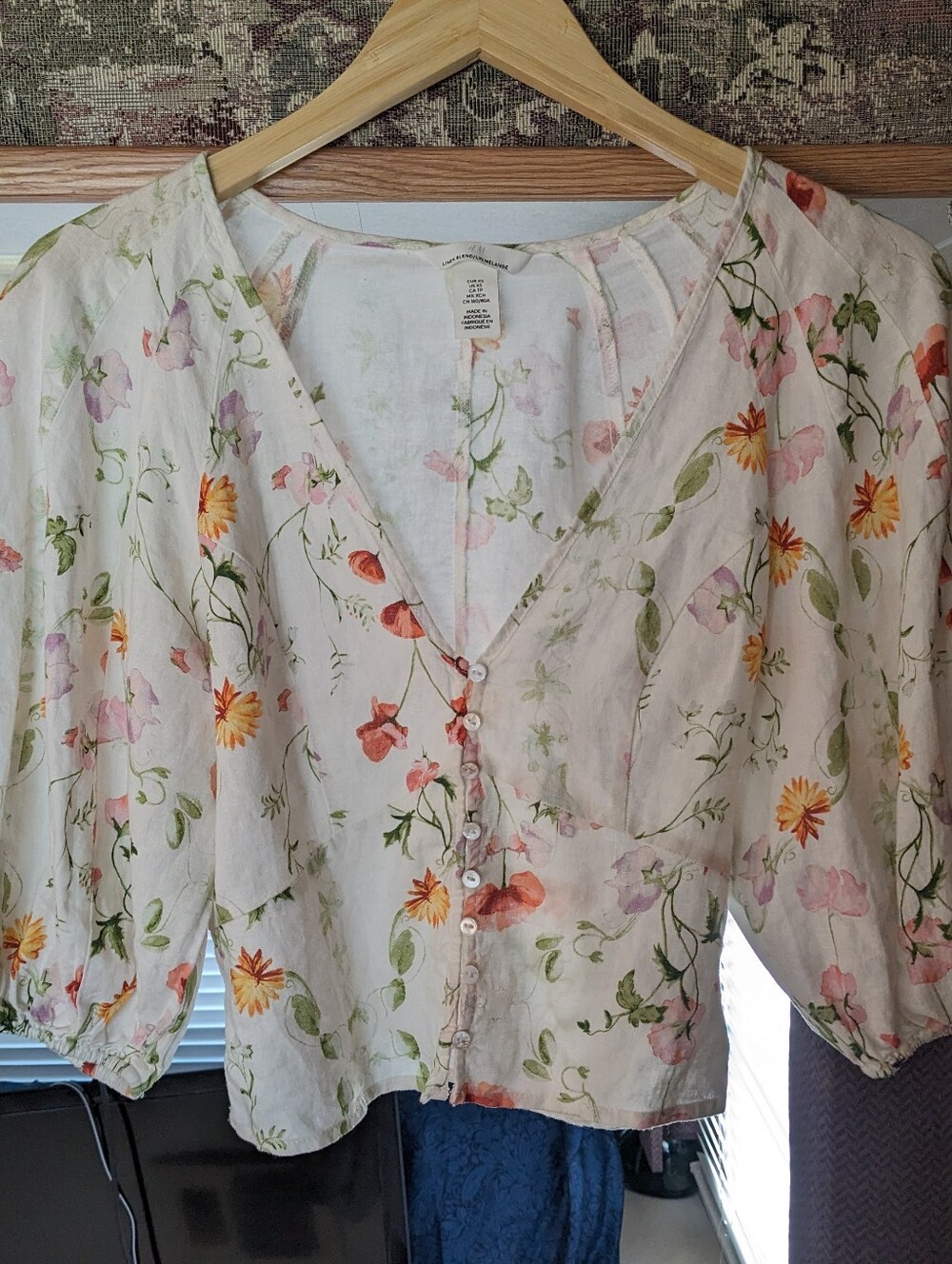 H&M Floral V-Neck Balloon Sleeve Button Front Women's Blouse Linen Blend